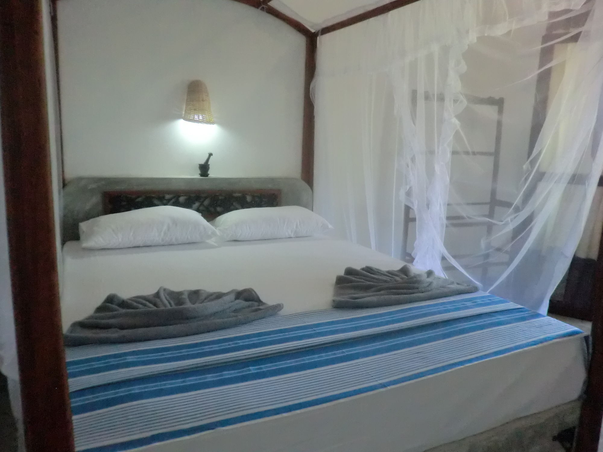 Hotel Peacock Wings Guest à Mirissa Extérieur photo